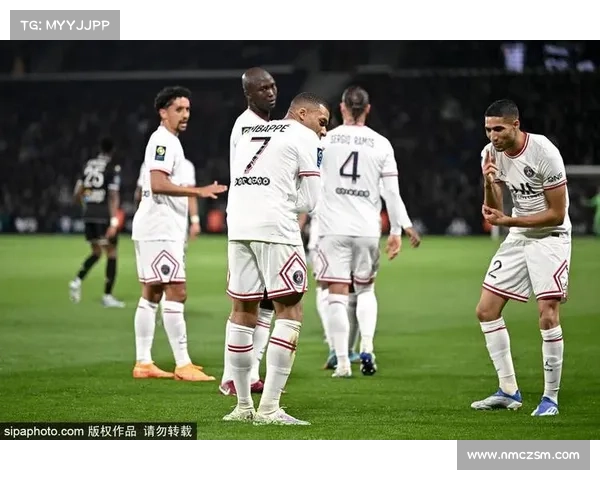 法甲冠军历程分析 从赛季表现到关键战役全面解读夺冠之路